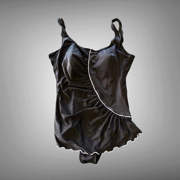 1960s 1970s Vintage Union Made one piece swimsuit - Picture 4 of 9